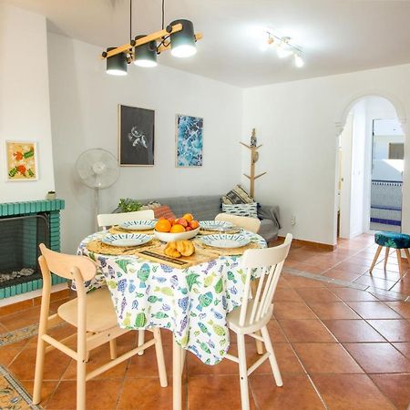 A Cozy And Elegant Townhouse Across The Beach Torre de Benagalbon Buitenkant foto